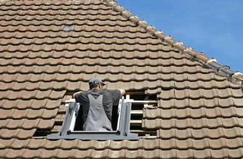 Pose de velux à Vayres